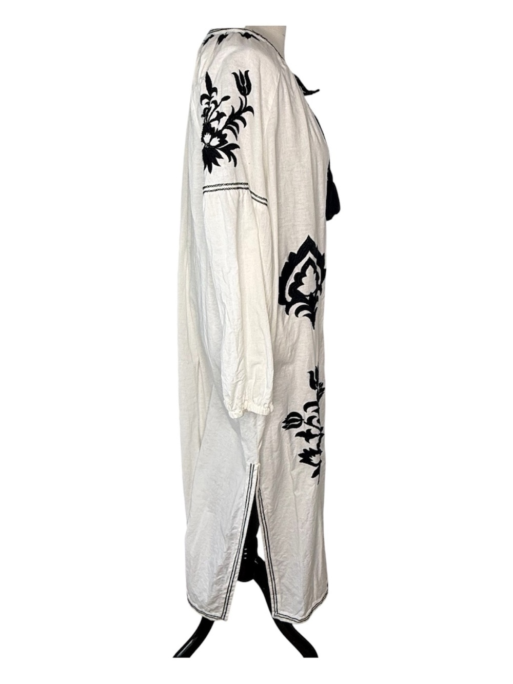 Zara Embroidered Black and White Maxi Dress - Picture 5 of 10